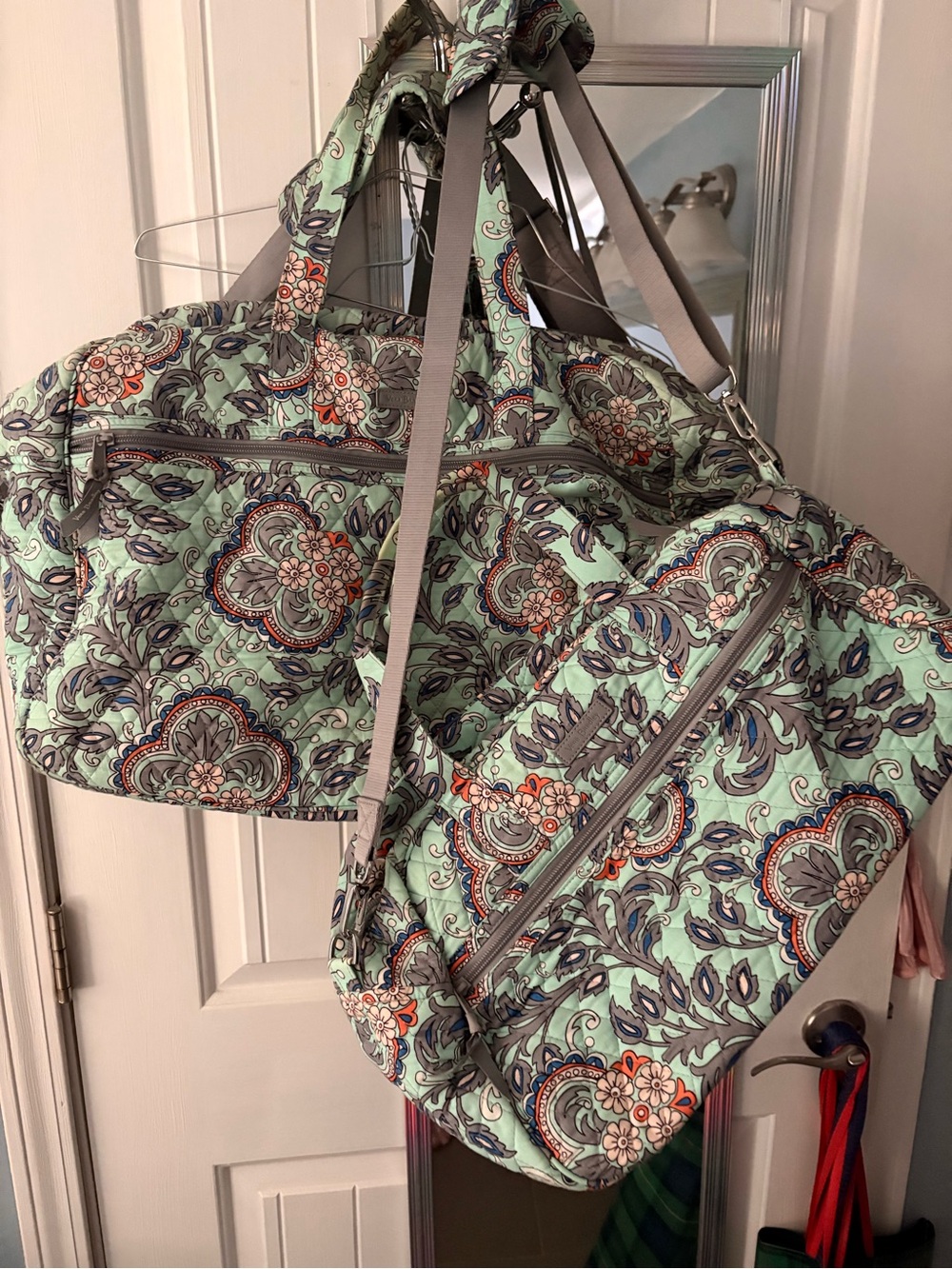 Vera Bradley Grand Traveler bags in lg & med in the Vintage Fan Flowers pattern